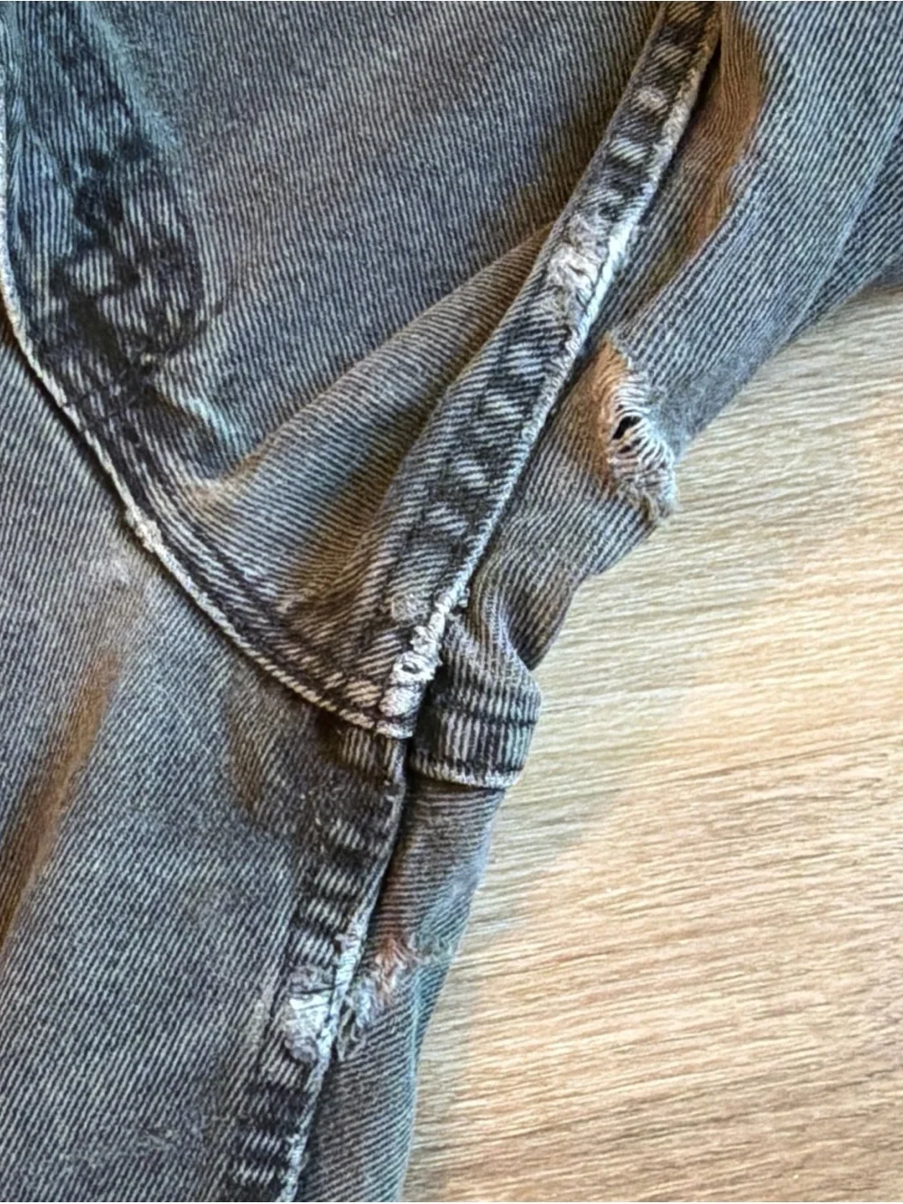 VTG 90s Made In USA Levi’s 555 Men’s Jeans Relaxed Fit Straight Leg 28x30 Faded